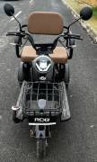 Vând triciclu electric RDB Mini