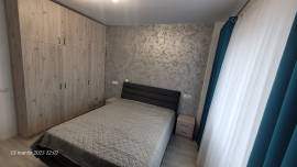 PF. închiriez apartament 2 camere D, 72.4mp, et.8/