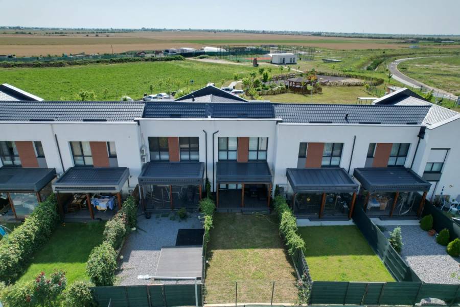 Vând casa la 15 minute București