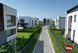Vând casa la 15 minute București 