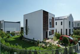 Vând casa la 15 minute București 