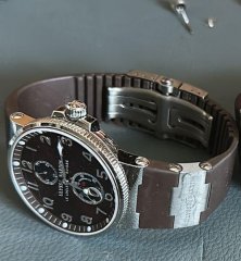curea ceas Ulysse Nardin din silicon