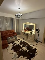 Bdul Magheru 9 de inchiriat , direct proprietar : 