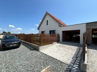 Vand duplex modern, nou, bine construit - Salicea 