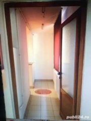 Inchiriez spatiu comercial