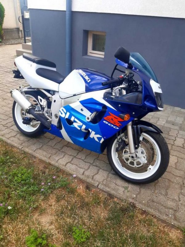 PIESE suzuki gsxr 600 / 750 SRAD, Bacau