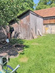 Proprietar privat Vând casă cu grădină generoasă 