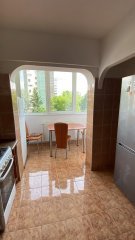 Particular inchiriez apartament cu 3 camere in zon