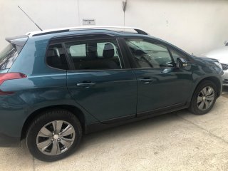 Vand masina Peugeot/2008