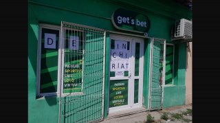 Inchiriez spatiu comercial comuna Piatra jud TR