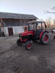 Tractor U445