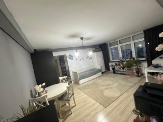 Vand apartament 3 camere in Dumul Taberei