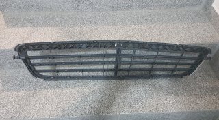 Grila radiator Mercedes Benz Clasa C W204 , Bacu