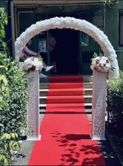 Inchiriere decor floral pentru evenimente