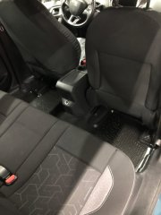 Vand auto Peugeot 2008