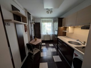 Bucătărie complet utilată, stare excelentă 