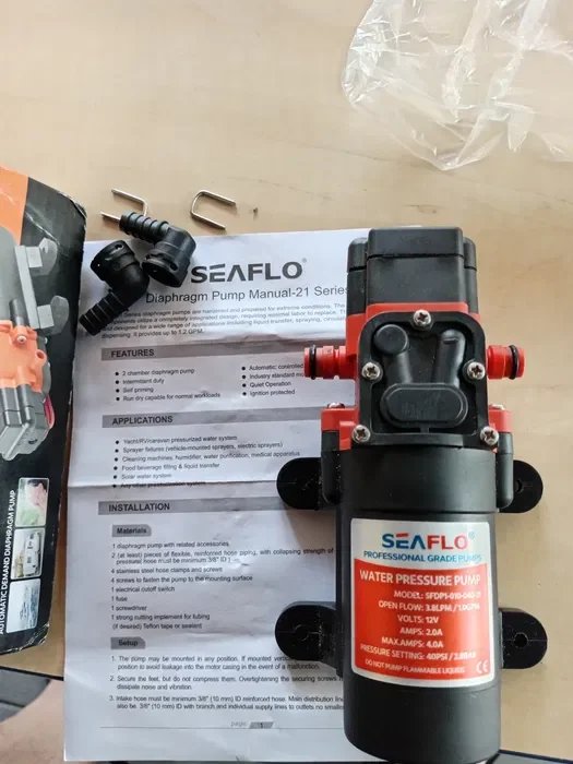 Pompa apa rulota 12V Seaflo, camper, food truck