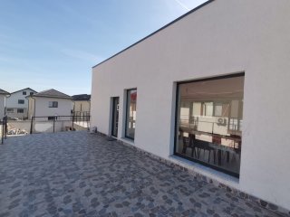 Vila cu 2 camere de 60mp si 54 mp