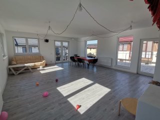 Vila cu 2 camere de 60mp si 54 mp