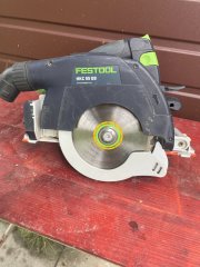 Circular de mana Festool pe baterie