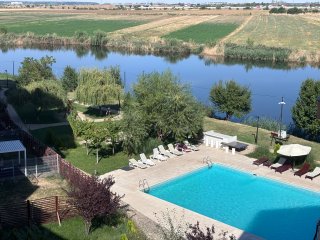 INCHIRIEZ PENTHOUSE NORDLIGHT COSMOPOLIS