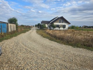 Vând teren Comuna Berceni 500 mp